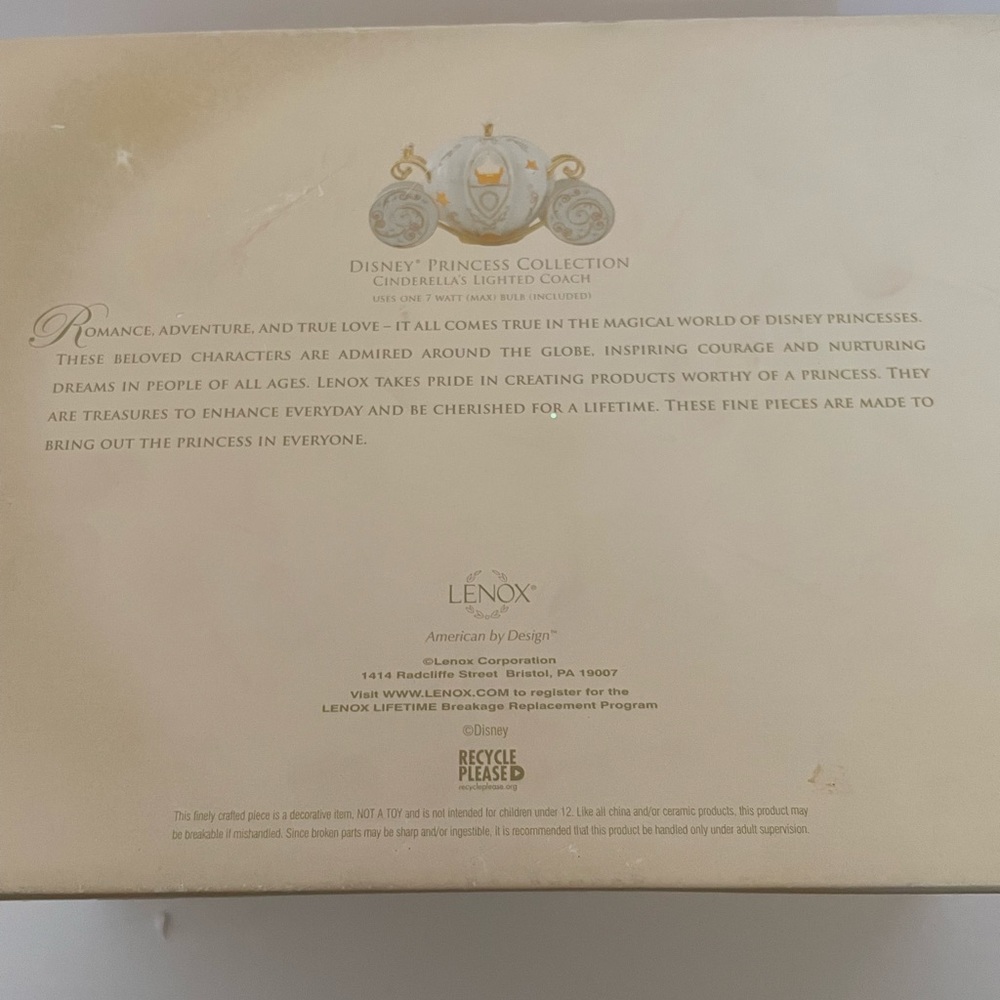 Lenox Cinderella's Lighted Coach Disney Princess Sculpted Pumpkin Gold Trim New - Picture 2 of 10